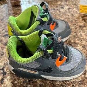 Nike toddler Air Max sneakers